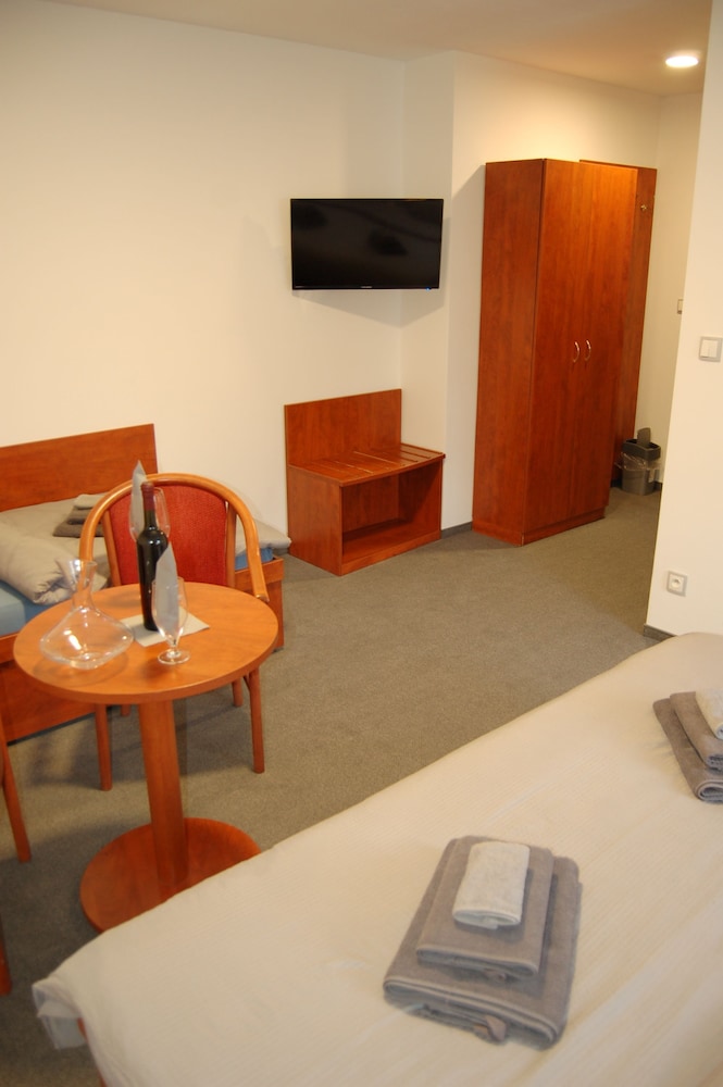 Room, 1 Bedroom, Non Smoking, Mountain View photo 1