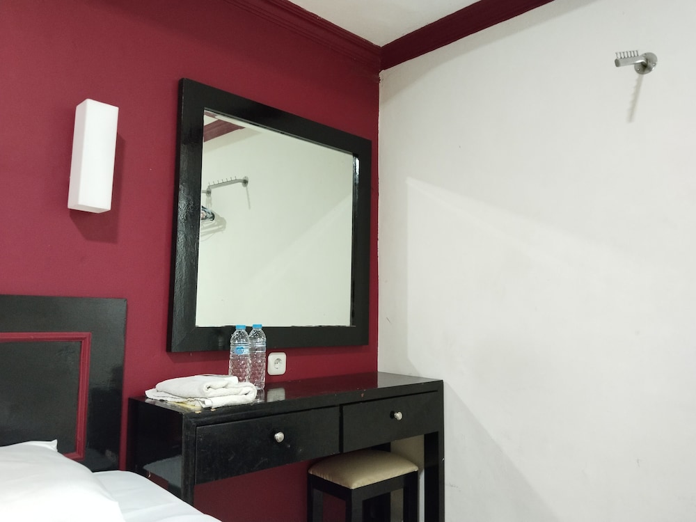 Deluxe Twin Room - Photo 2