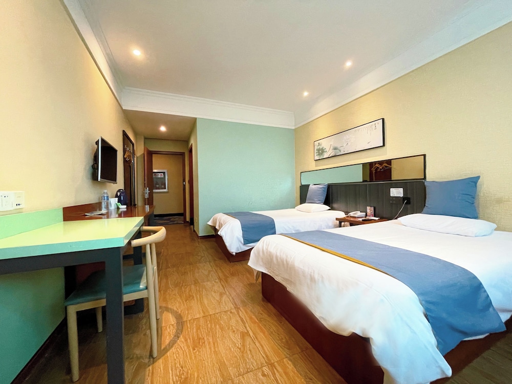 Superior Twin Room photo 2