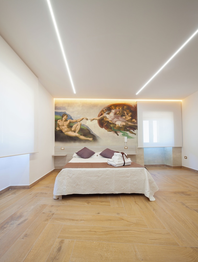 Suite Michelangelo photo 1