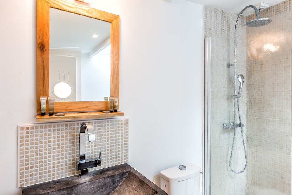Studio, 1 Double Bed, Terrace photo 3
