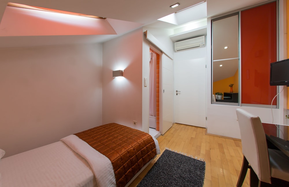 Classic Single Room