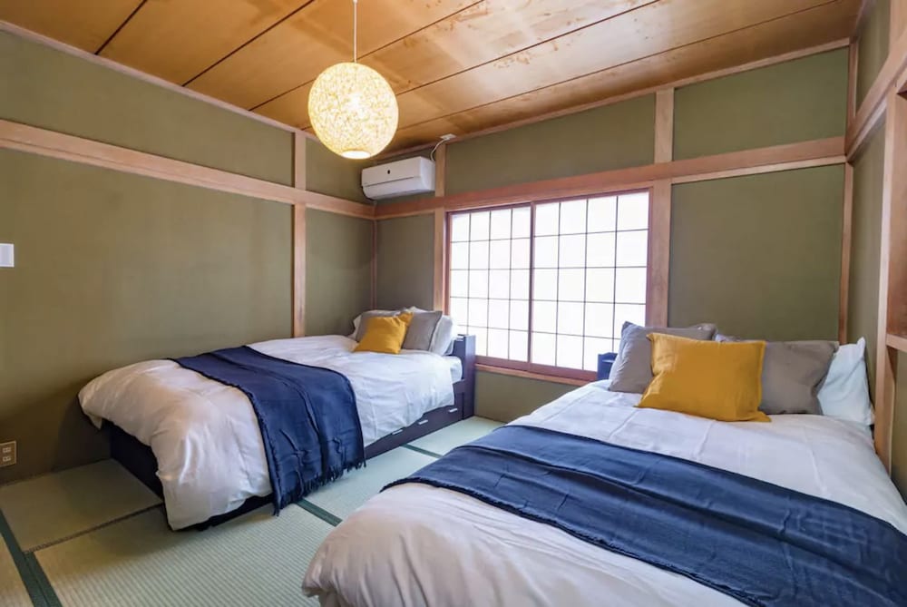 Private Vacation Home - Photo 8