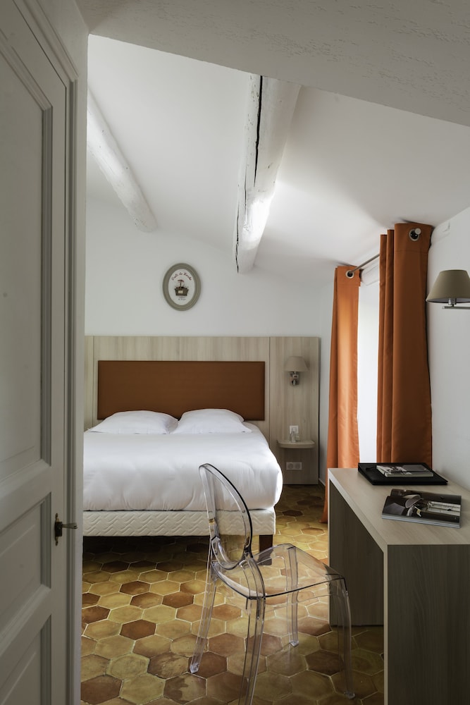 Superior Double Room, 1 Queen Bed, Terrace, Garden Area photo 2