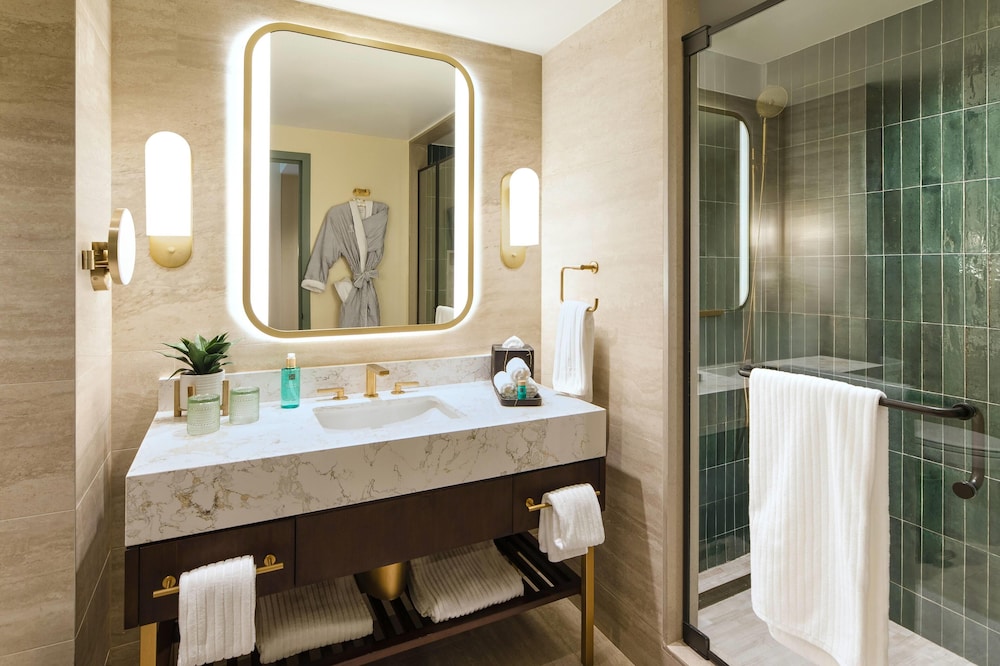 Suite, 1 King Bed With Sofa Bed (marbella Suite)