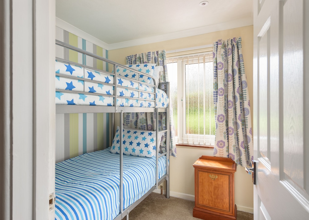 Family Room, 1 Double Bed, Non Smoking (Bunk beds) - Photo 1