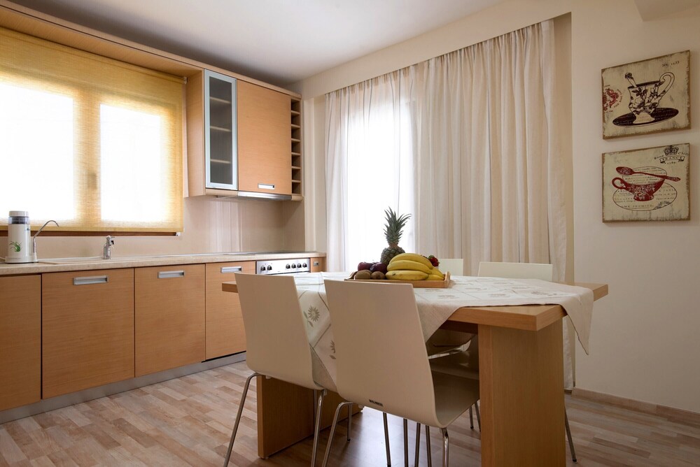 House, 2 Bedrooms, Private Pool, Sea View - Photo 10