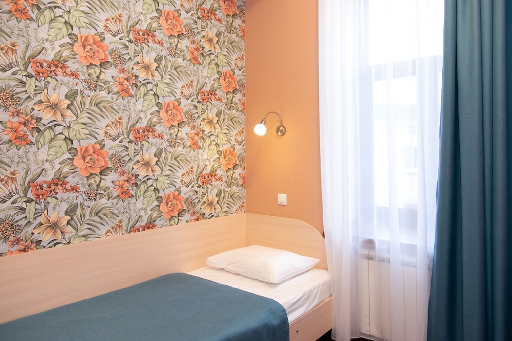 Basic Single Room