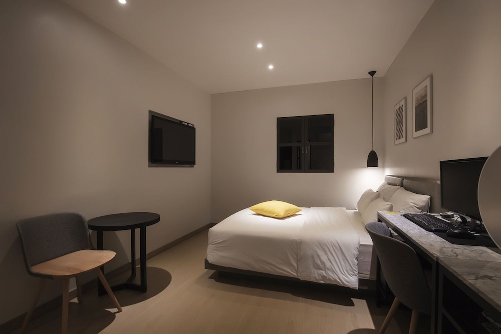 Standard Room - Photo 5