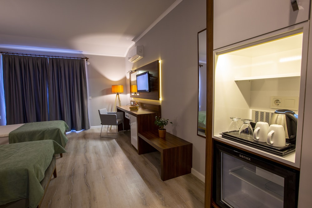 Deluxe Room, Non Smoking photo 2