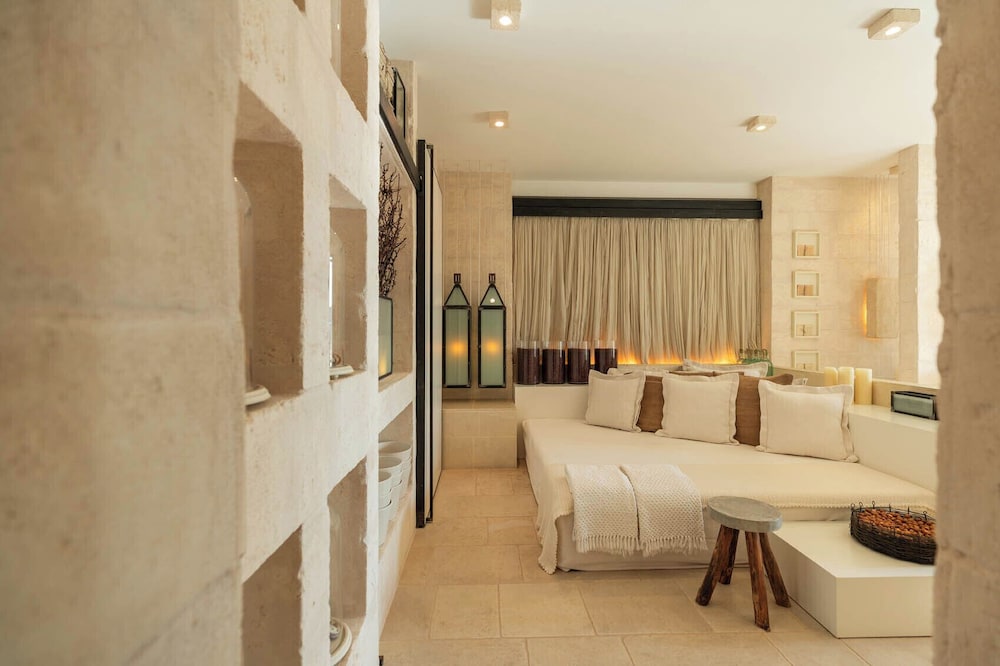 Exclusive Suite, 2 Bedrooms (La Emma)