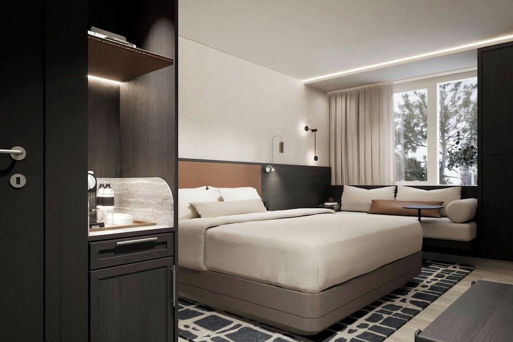 Deluxe Room, 1 King Bed
