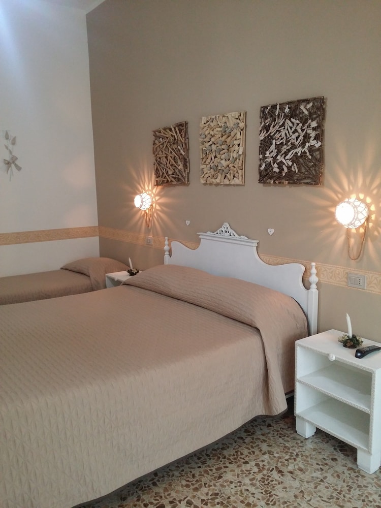 Double or Twin Room, 1 Bedroom