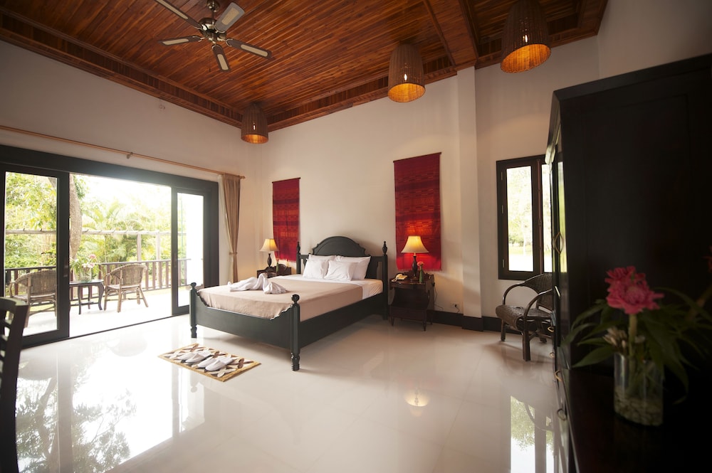 Deluxe Double Room, Garden View photo 2