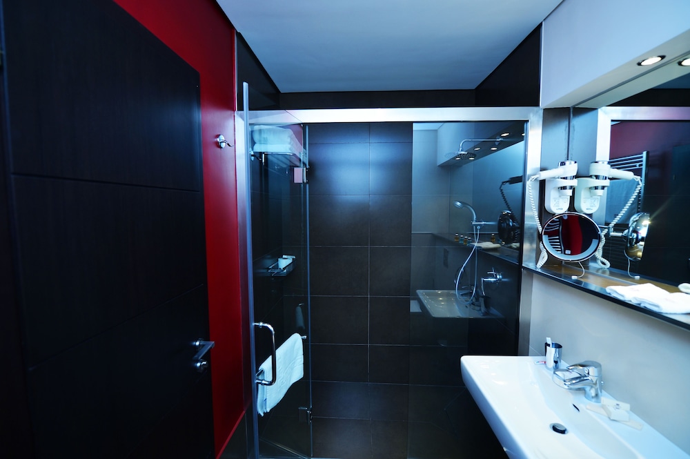 Standard Twin Room, 1 Bedroom photo 3