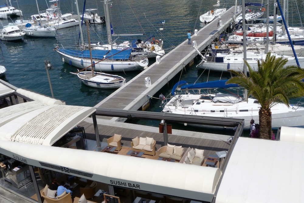 Superior Double Room, Harbor View photo 2