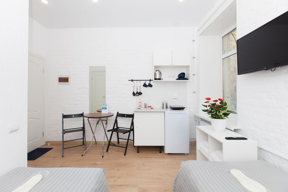 Basic Apartment