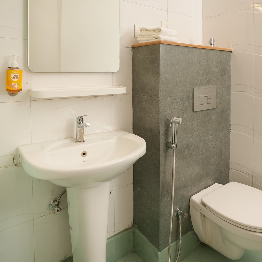 Executive Twin Room - Photo 2