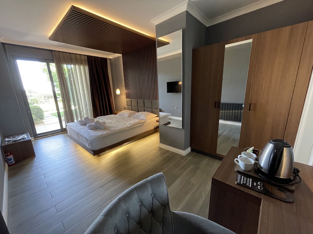 Standard Double Room, 1 Double Bed, Sea View photo 3