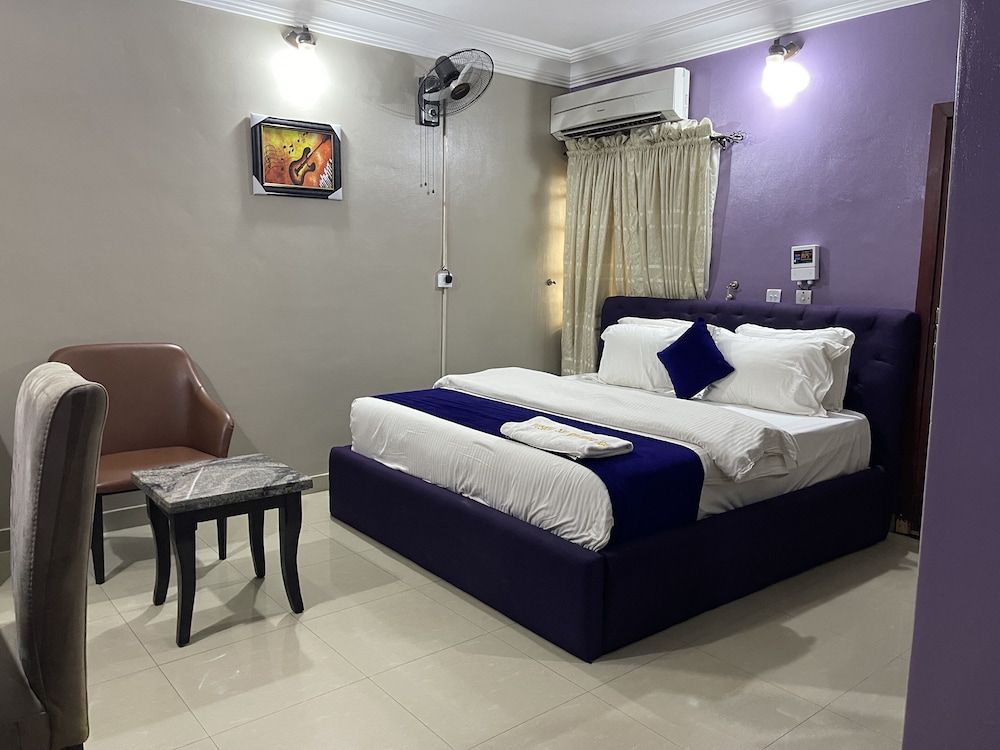 Basic Single Room, Courtyard View (Supreme ) photo 1
