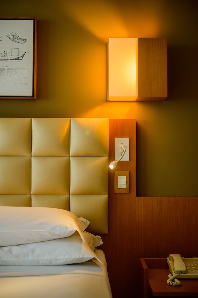 Superior Room - Photo 8