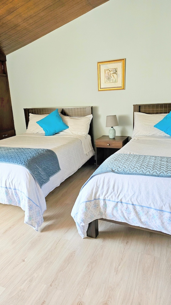 Exclusive Suite, 2 Double Beds