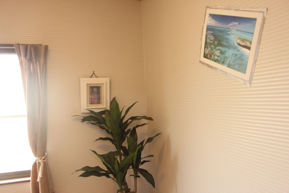 Deluxe Japanese Western Style Room photo 3