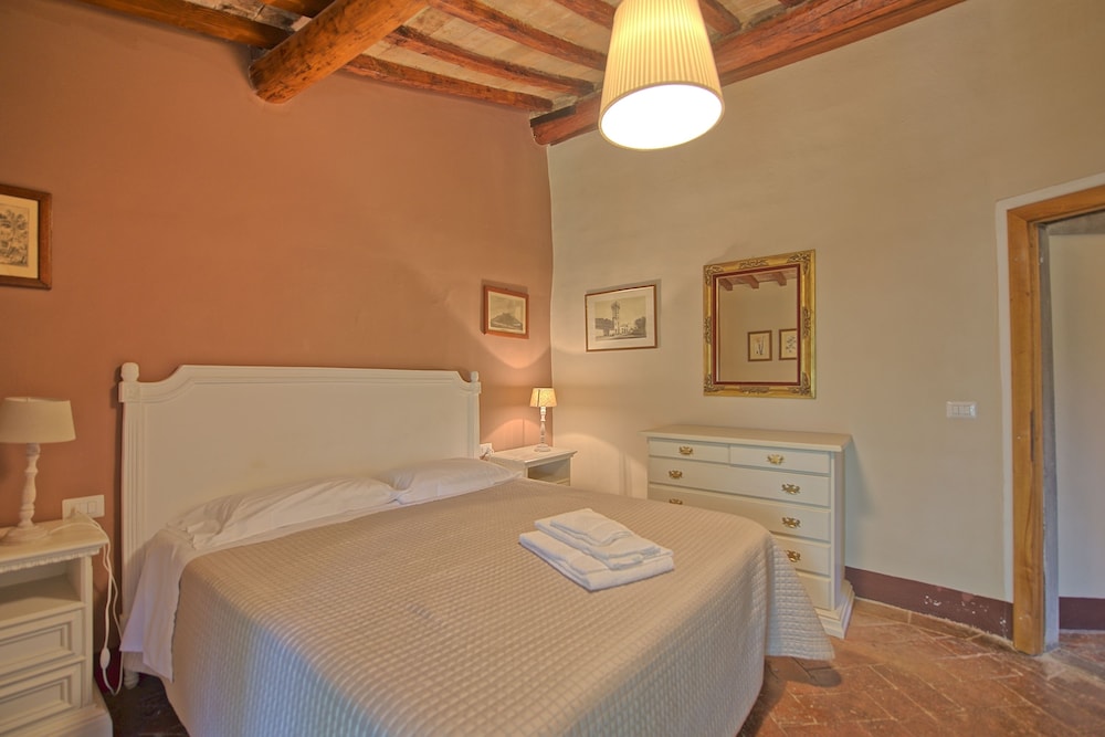 Panoramic Apartment, 3 Bedrooms (Kitchen,Montegufoni 19b)