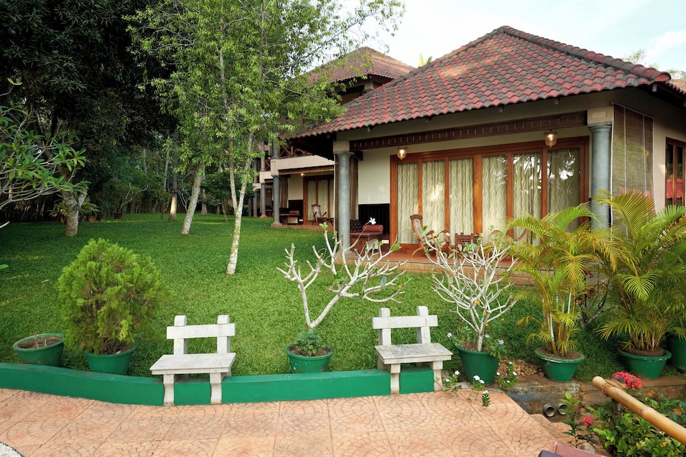 Luxury Double or Twin Room, Beach View