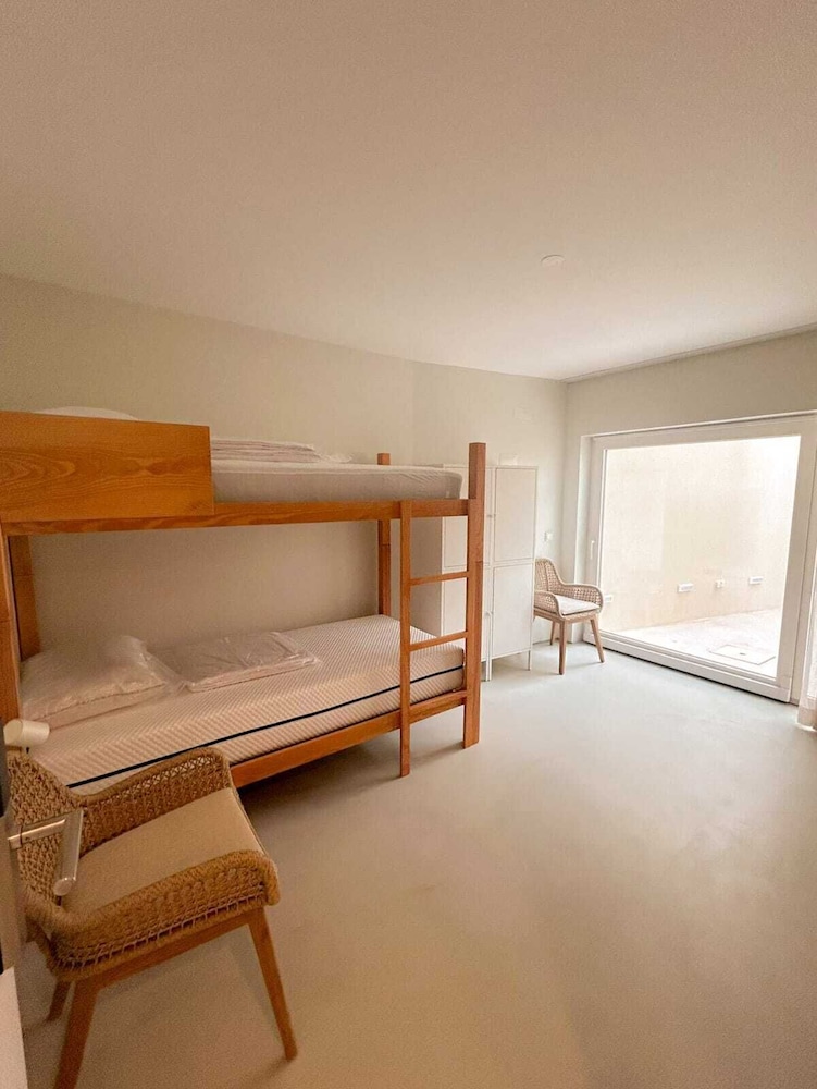 Comfort Shared Dormitory, Patio photo 1