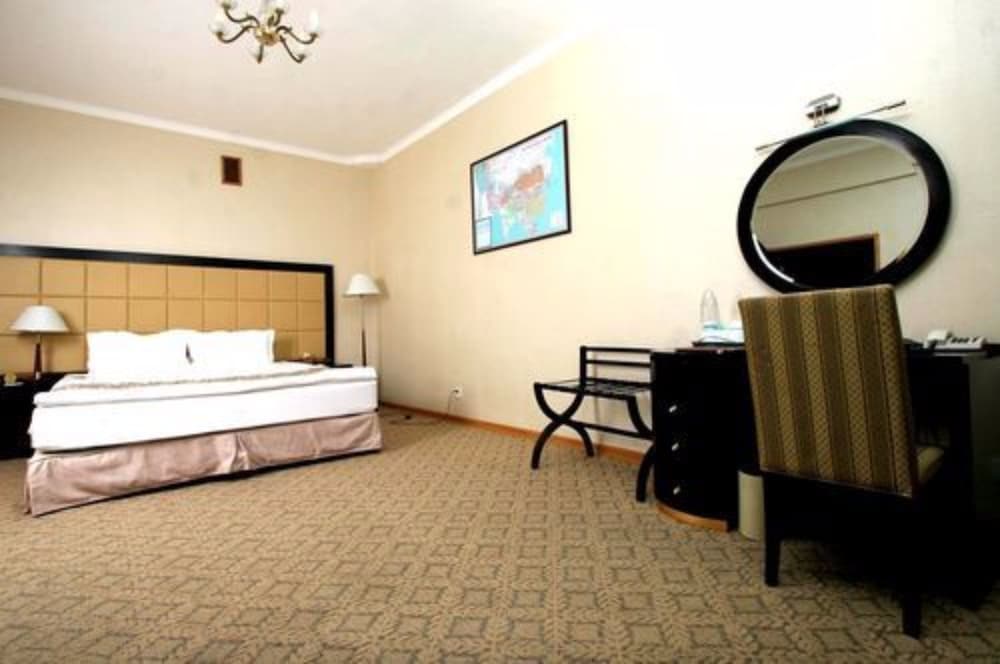 Suite photo 1