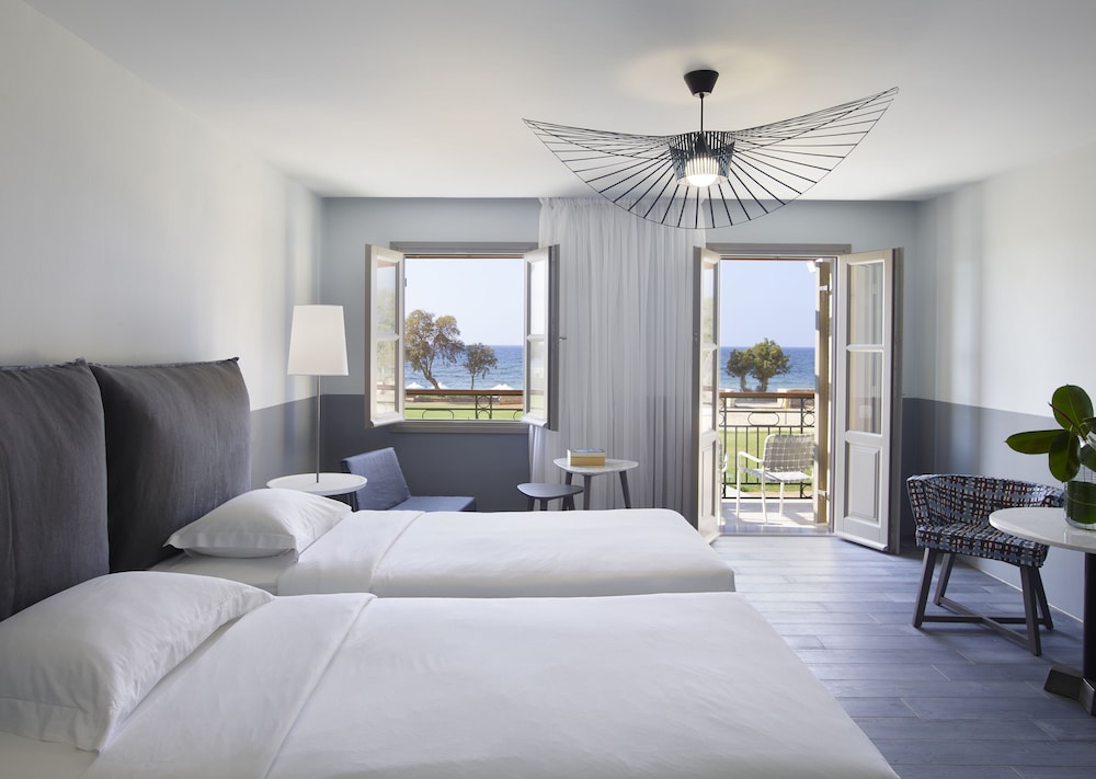 Luxury Room, Terrace, Sea View photo 2
