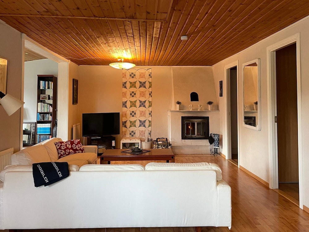 House photo 2