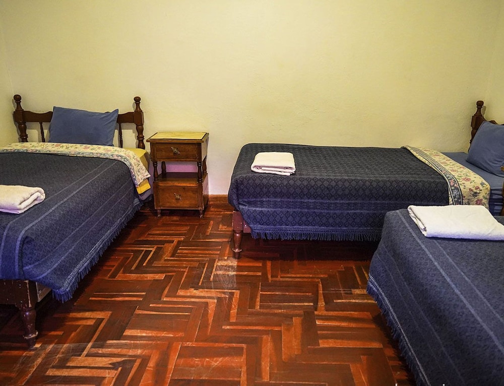 Basic Room photo 2