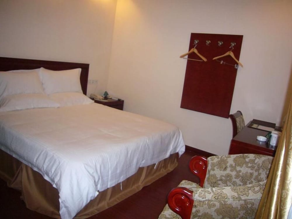 Standard Room - Photo 1