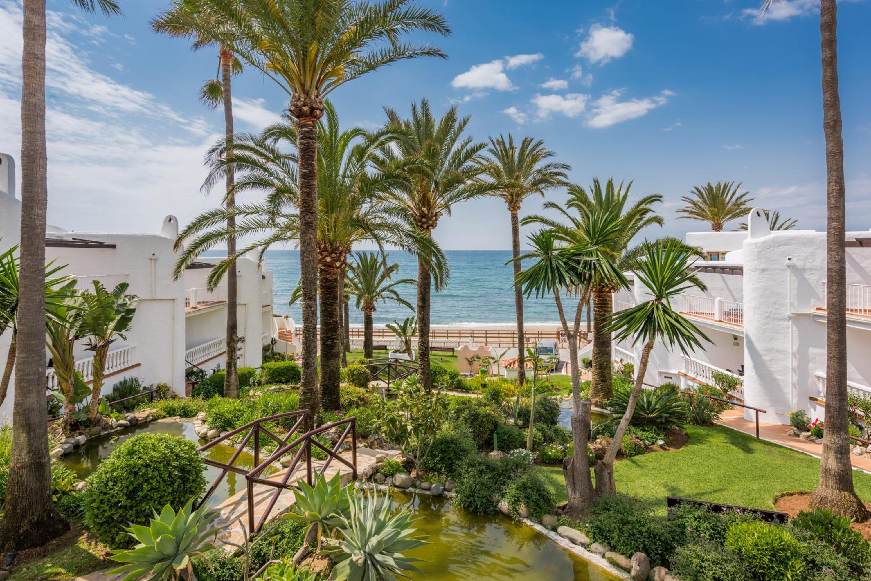 Classic Extra Two-Bedroom with Sea Front View and Terrace