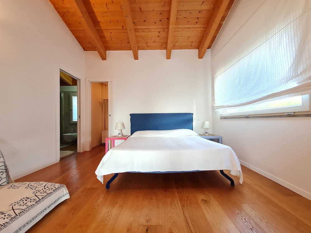 Family Villa, 2 Bedrooms, Patio, Ground Floor photo 1