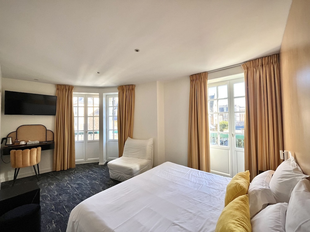 Premium Double Room photo 1