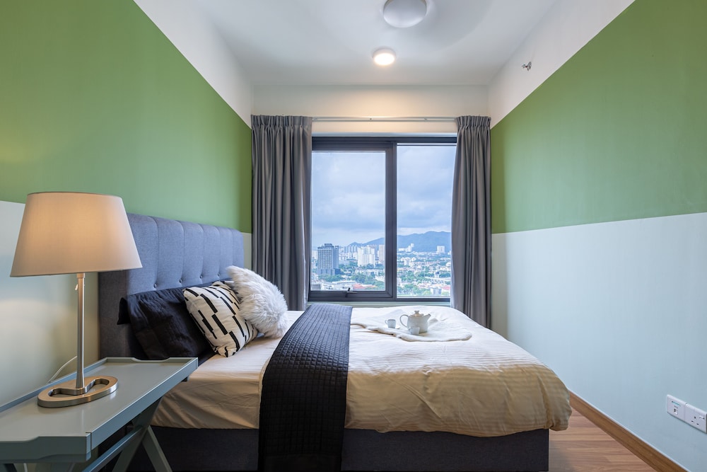 Family Suite, 3 Bedrooms, City View