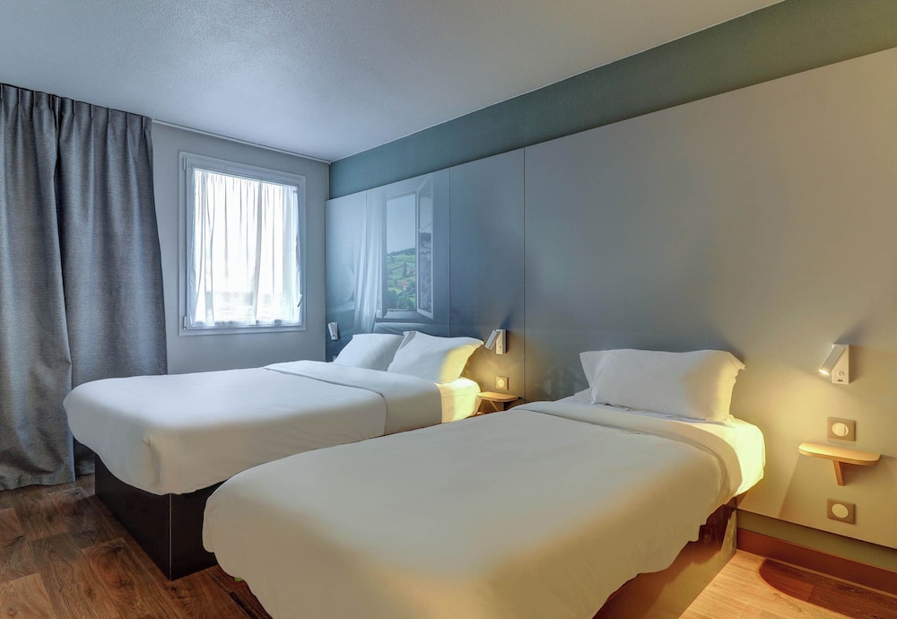 Classic Triple Room - Photo 1