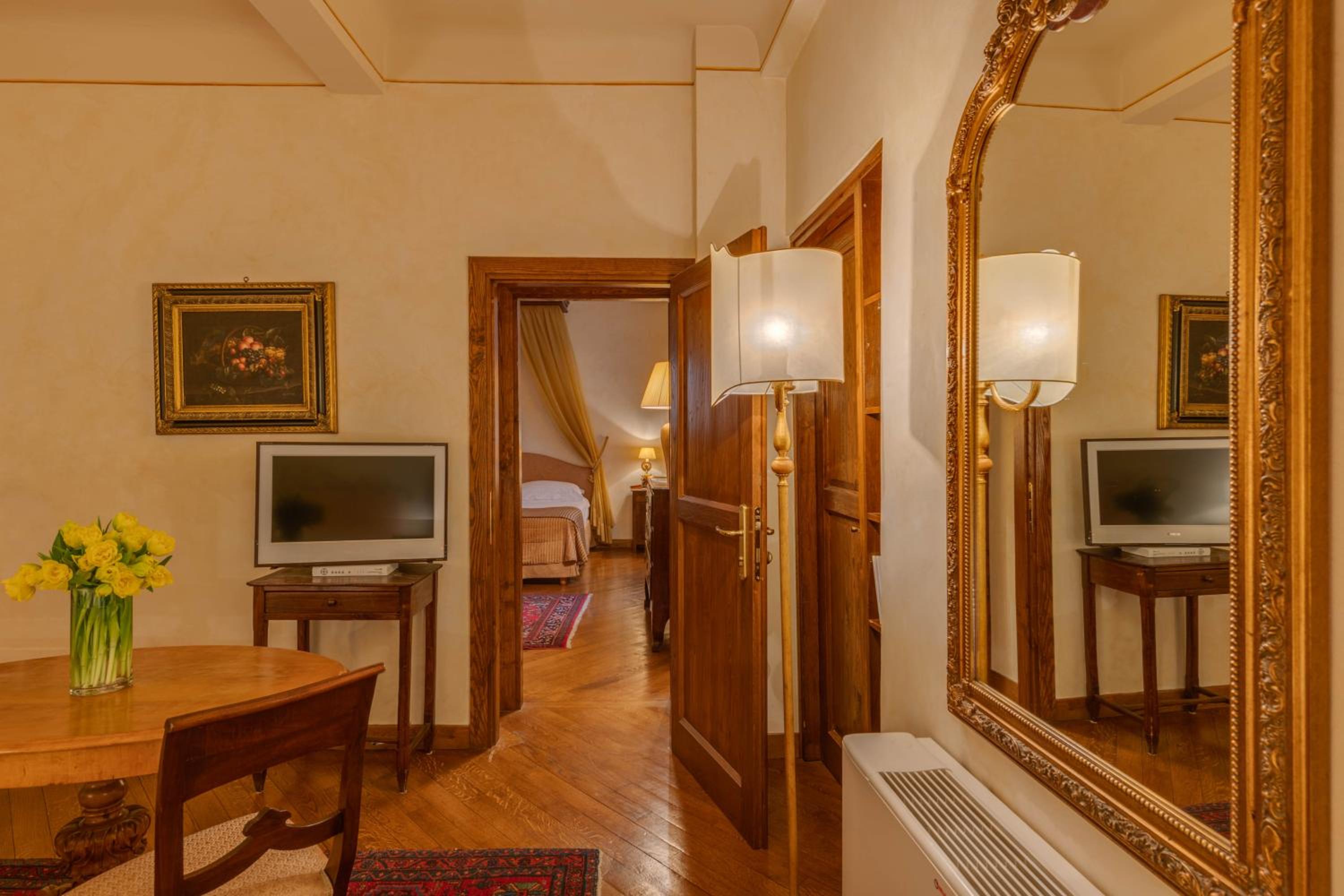 Standard Double or Twin Room photo 2