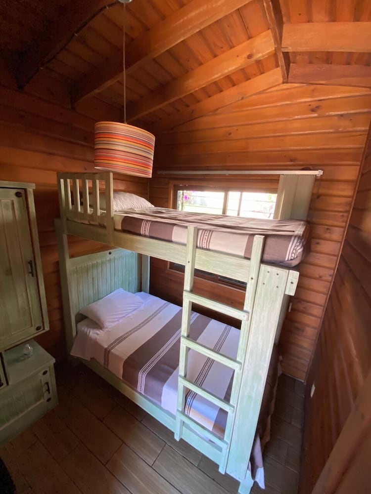 Traditional Cabin photo 1