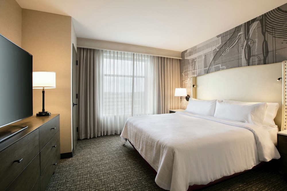 Suite, 1 King Bed (Conference)