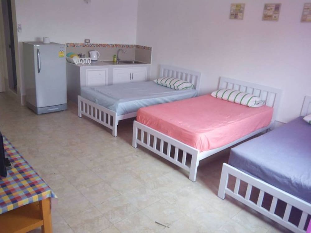 Room, 1 Bedroom photo 2