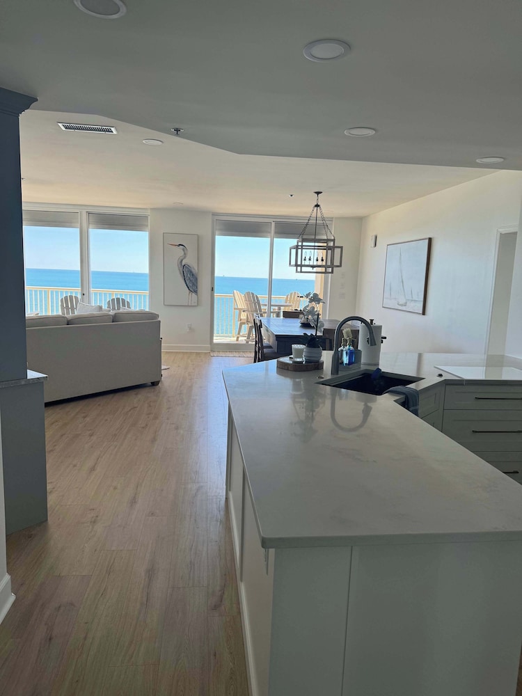 Beachfront Penthouse With Gulf Views, Billede 42