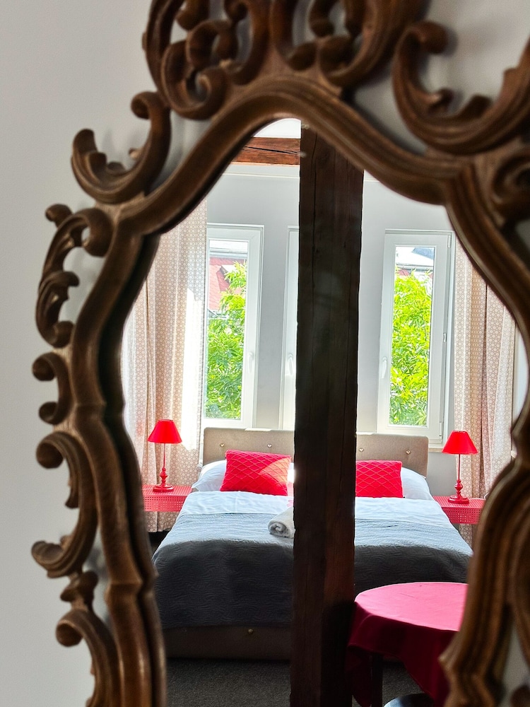 Comfort Triple Room, 3 Twin Beds, City View (13,18,23,28,33,38) photo 3
