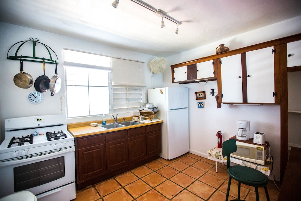 Cottage, 3 Bedrooms, Accessible, Non Smoking - Photo 6