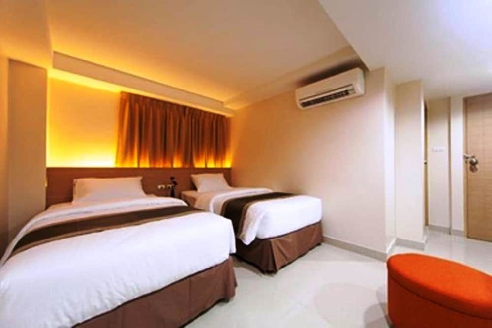Deluxe Triple Room photo 1