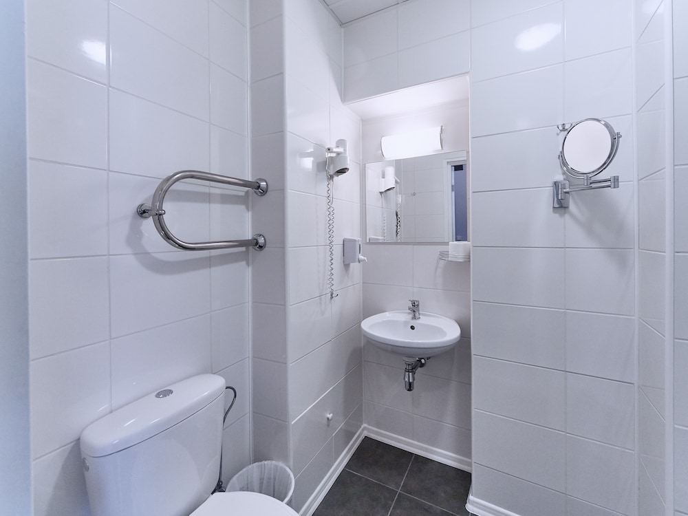 Classic Triple Room - Photo 5