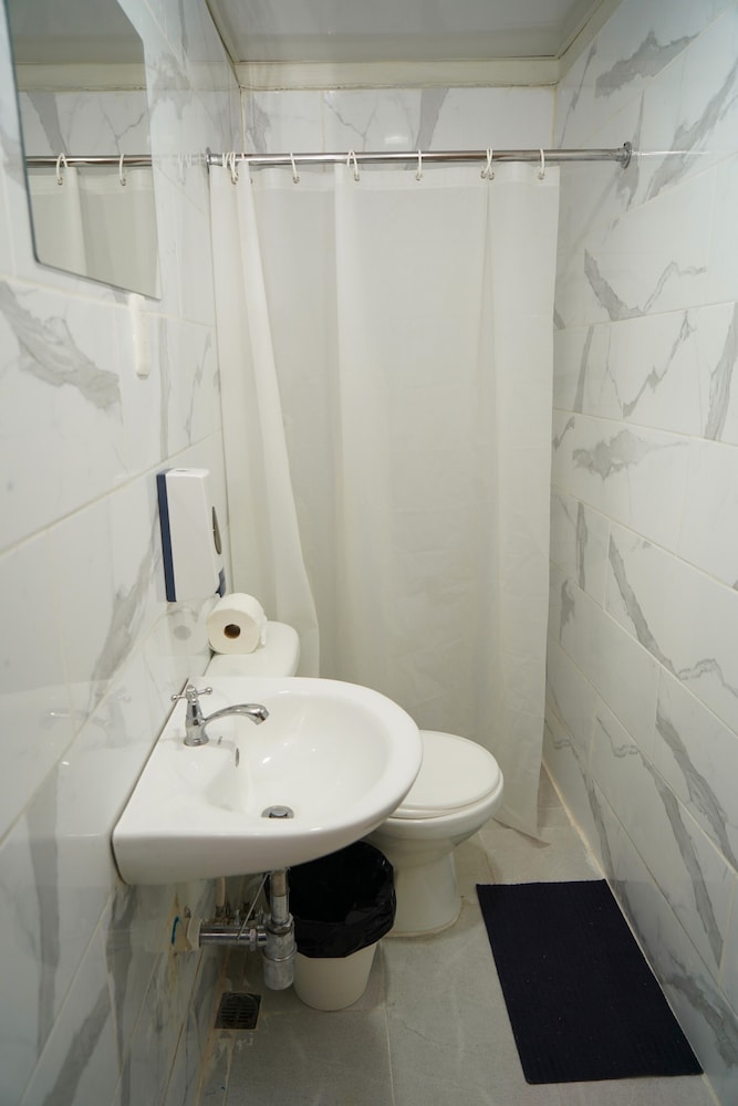 Room 5 photo 3